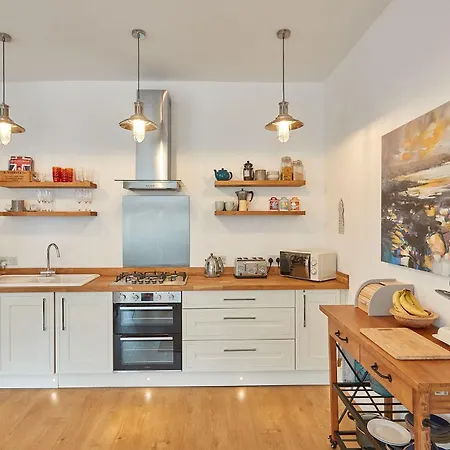 Centre 3-bed 3-bath 公寓 滨海索尔特本